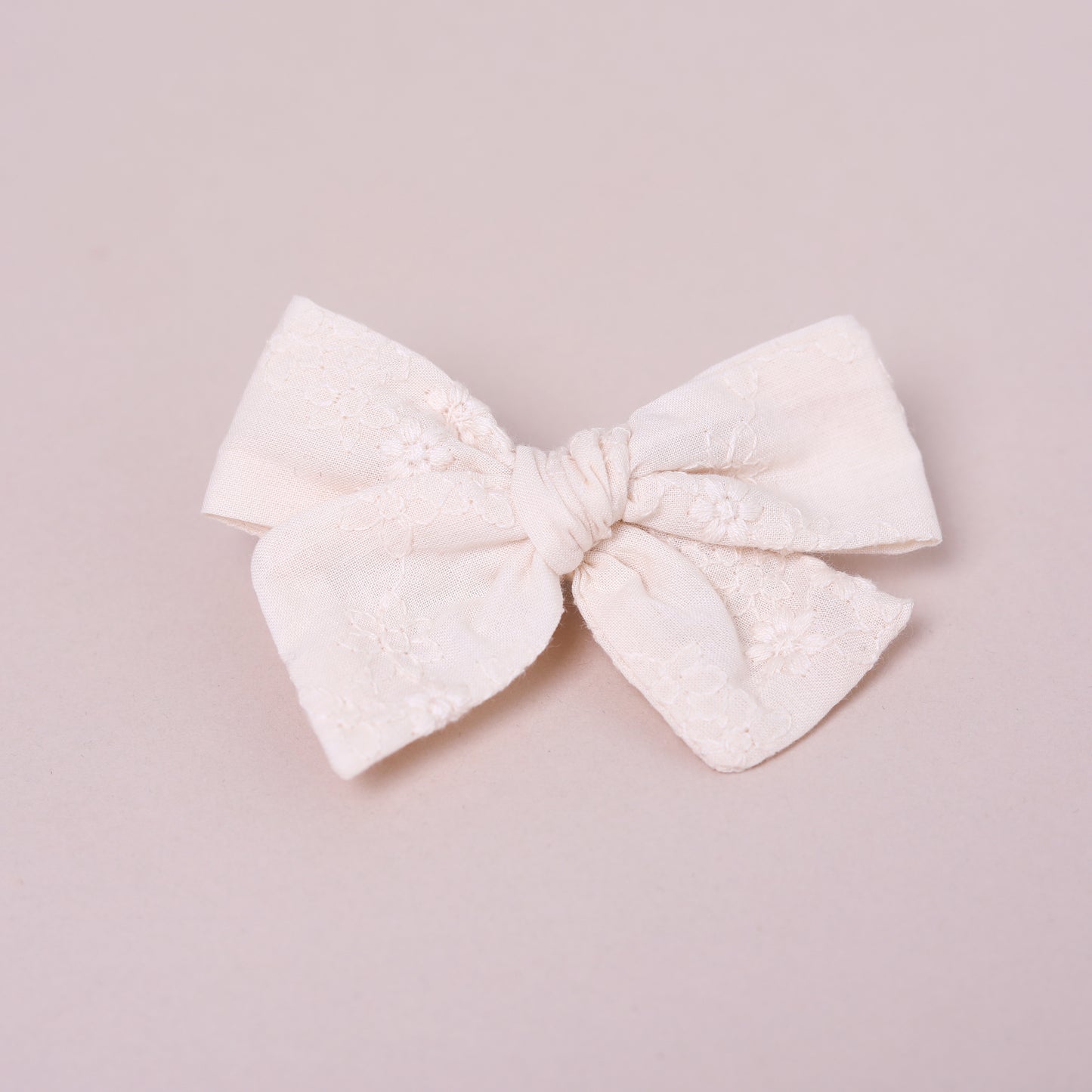 Pinwheel Bows